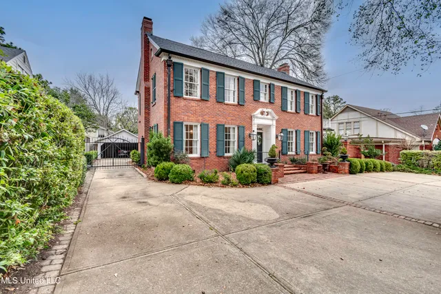 $427,500 | 1504 Pinehurst Place, Jackson, MS 39202