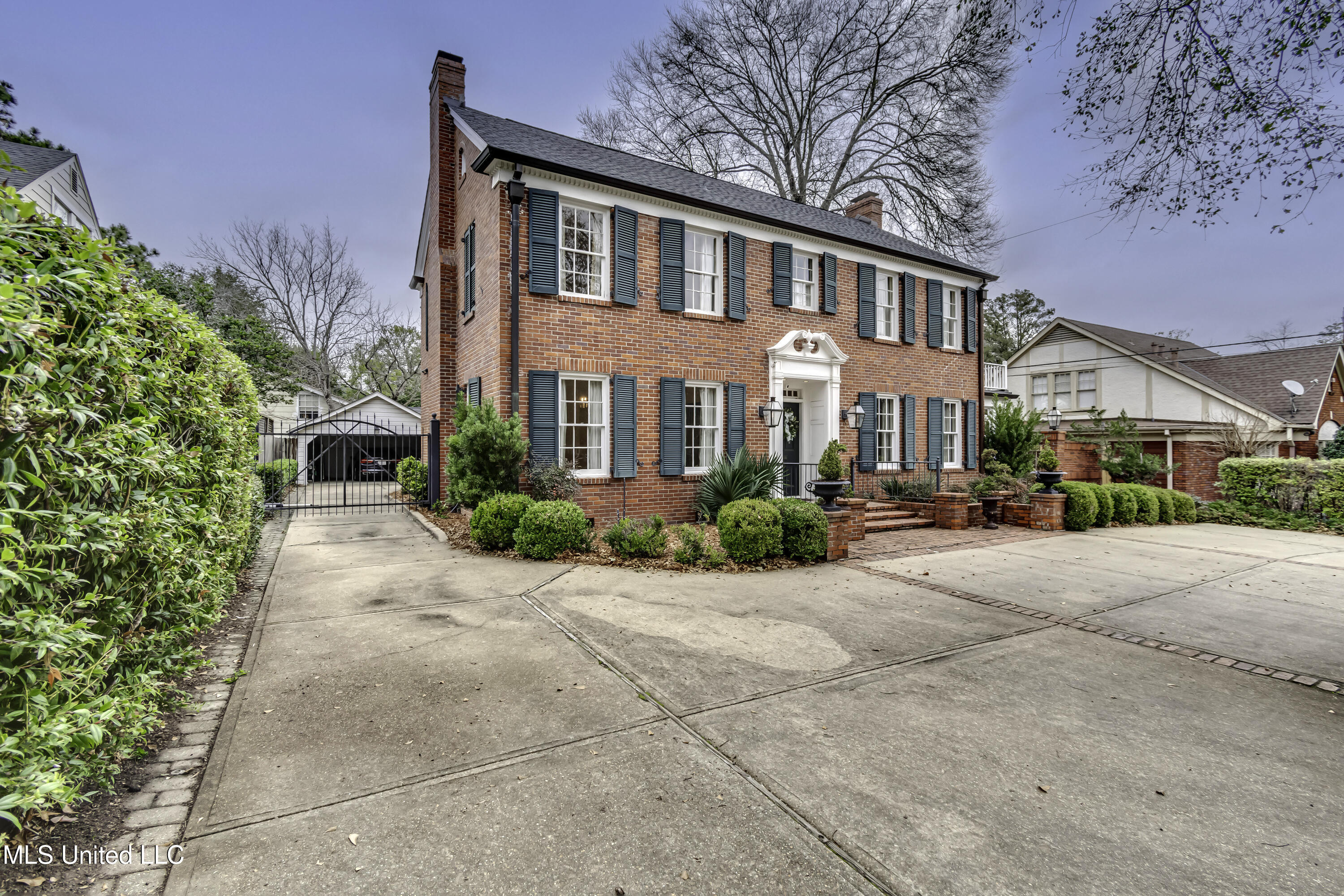 1504 Pinehurst Place Jackson, MS 39202 - Photo 3 of 59 1504 Pinehurst--7