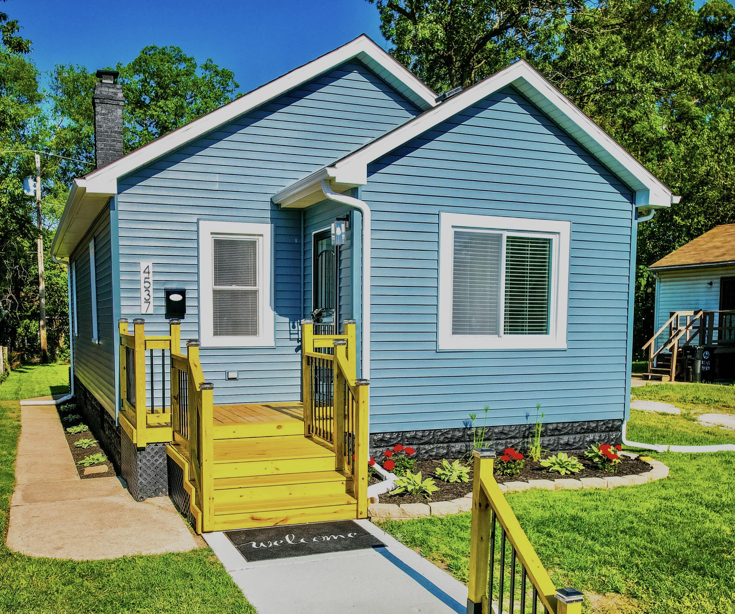4537 Pierce Street Gary, IN 46408 - Photo 1 of 24 3000x2505