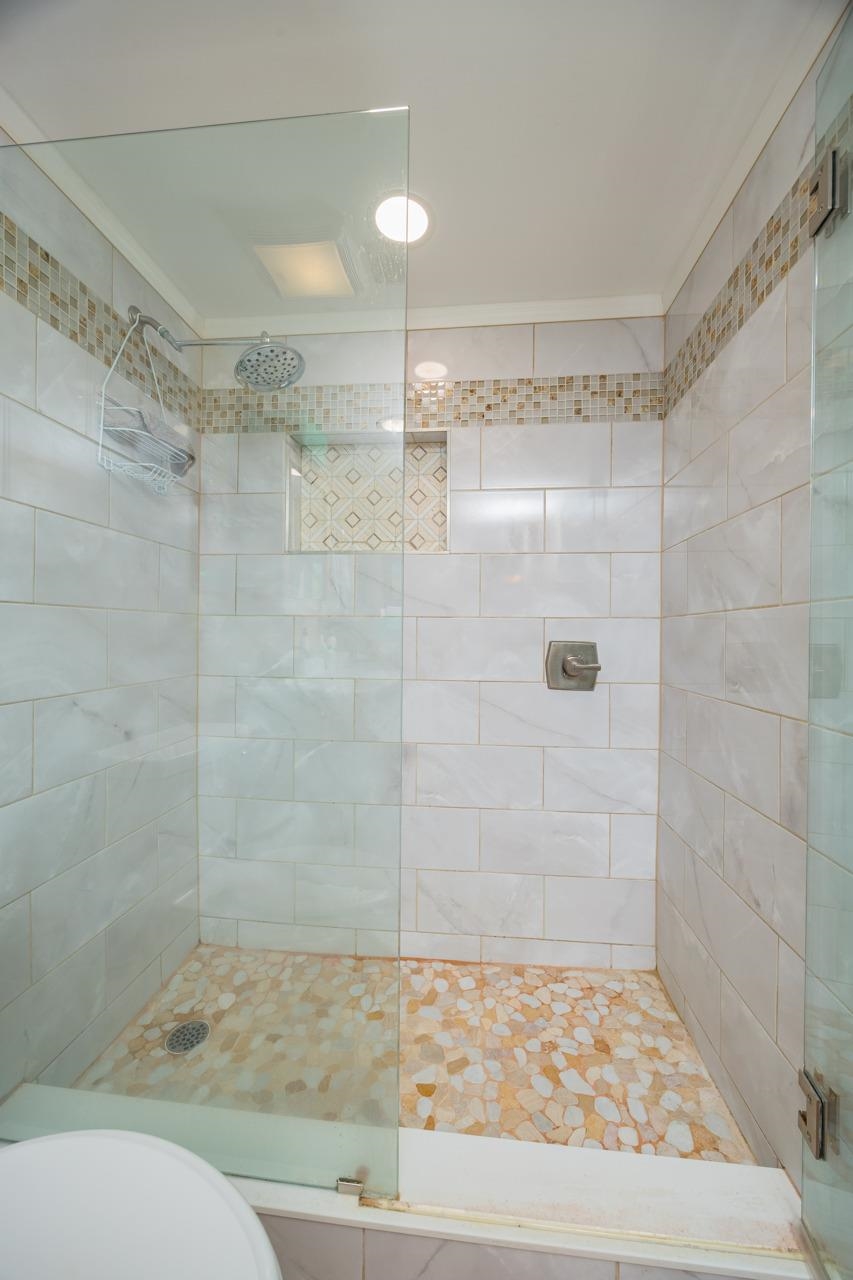 2 Dondanville Road, Unit 304 St. Augustine, FL 32080 - Photo 14 of 43 a bathroom with a shower