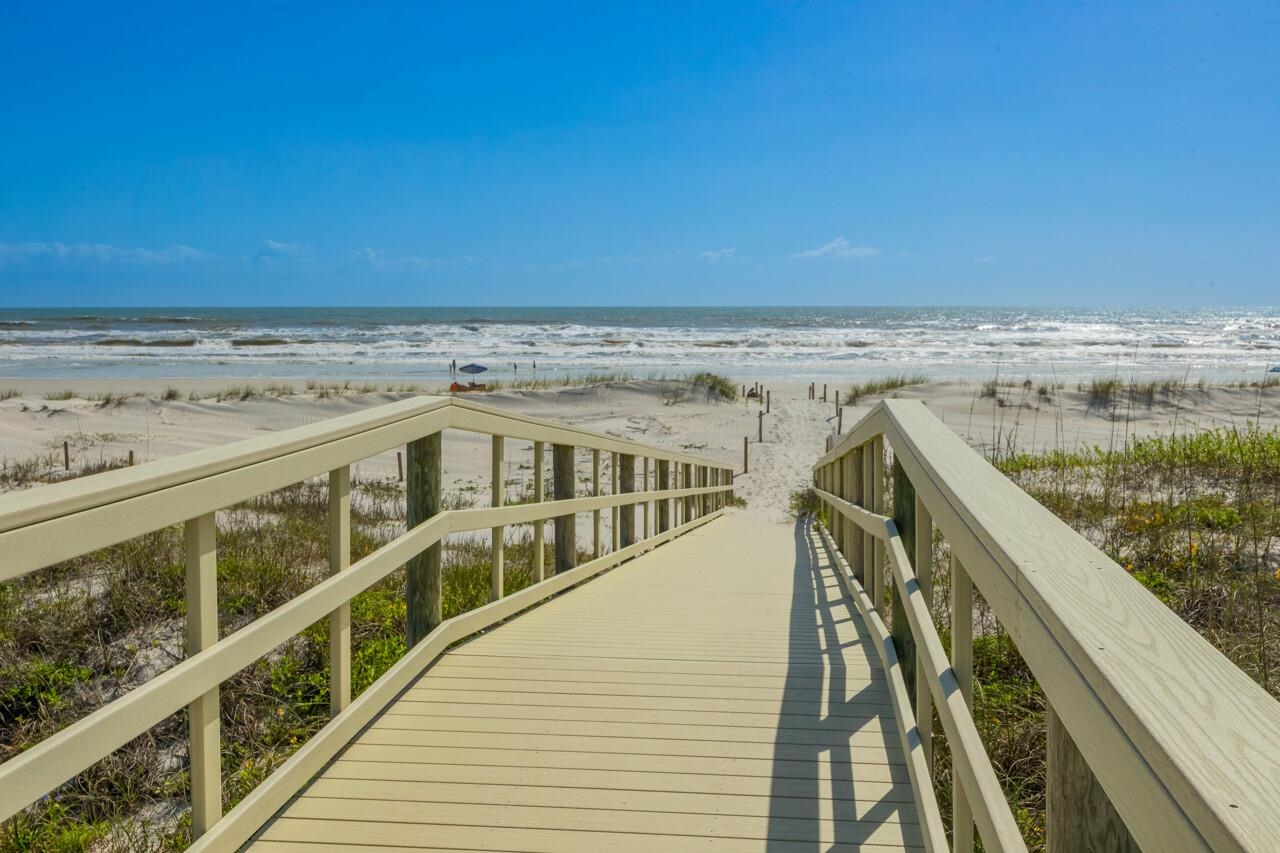2 Dondanville Road, Unit 304 St. Augustine, FL 32080 - Photo 24 of 43 a view of an ocean from a balcony