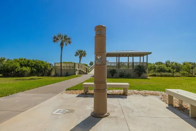 a view of an empty room with shelves