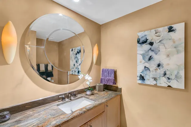 $620,000 | 950 Augusta Way, Unit 204, Highland Park, IL 60035