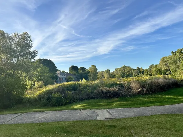 $620,000 | 950 Augusta Way, Unit 204, Highland Park, IL 60035