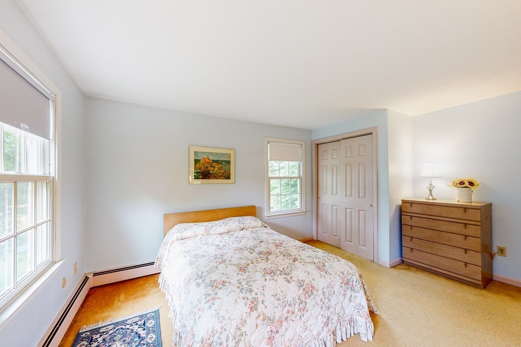 23 Oriole Road Medfield, MA 02052 - Photo 27 of 36 Gallery Image 27