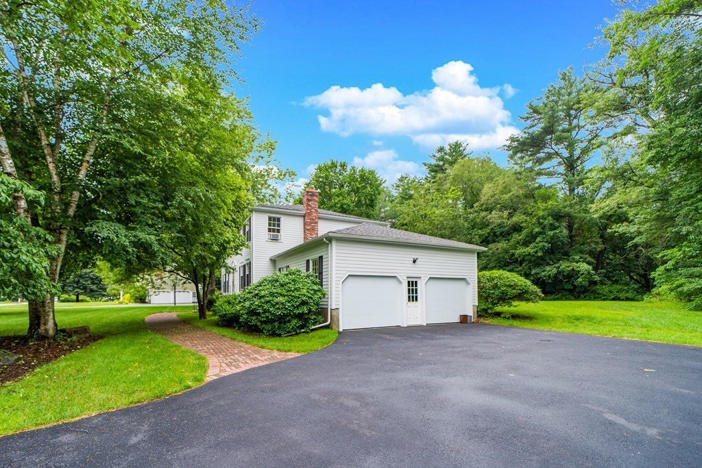 23 Oriole Road Medfield, MA 02052 - Photo 33 of 36 Gallery Image 33