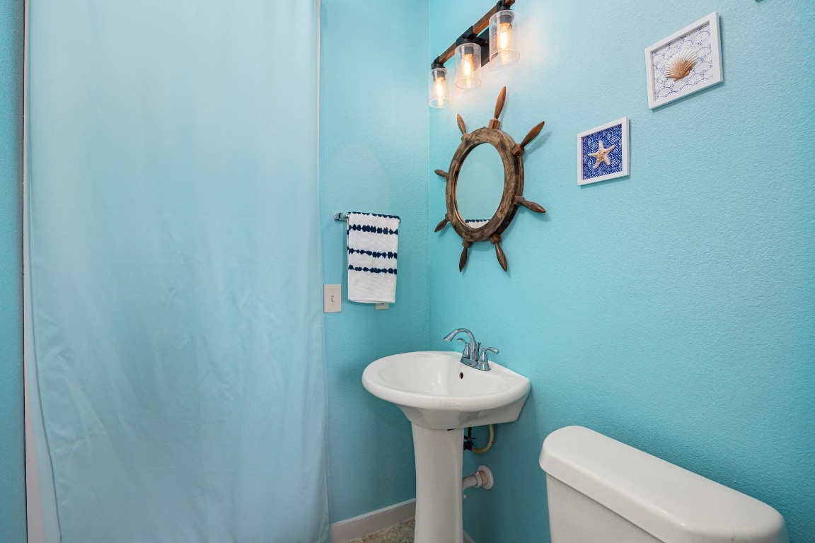 27302 Keystone Bend Court Spring, TX 77386 - Photo 40 of 50 Pool bath located by the outdoor kitchen!