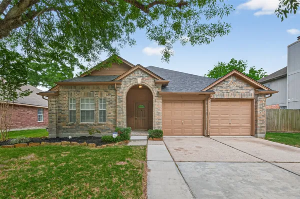 $2,150 | 18822 Yaupon Trail, Humble, TX 77346