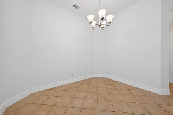 $2,150 | 18822 Yaupon Trail, Humble, TX 77346