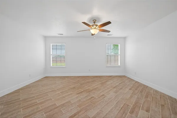 $2,150 | 18822 Yaupon Trail, Humble, TX 77346