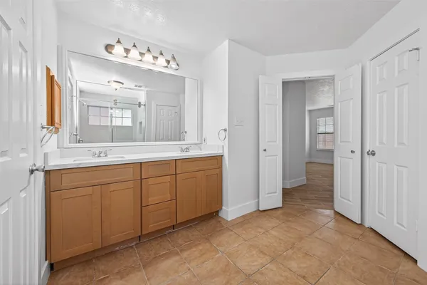 $2,150 | 18822 Yaupon Trail, Humble, TX 77346