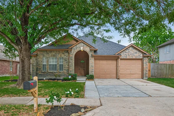 $2,150 | 18822 Yaupon Trail, Humble, TX 77346