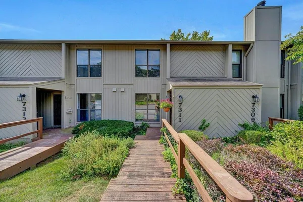 $1,950 | 7311 Maple Court Southwest, Roanoke, VA 24018