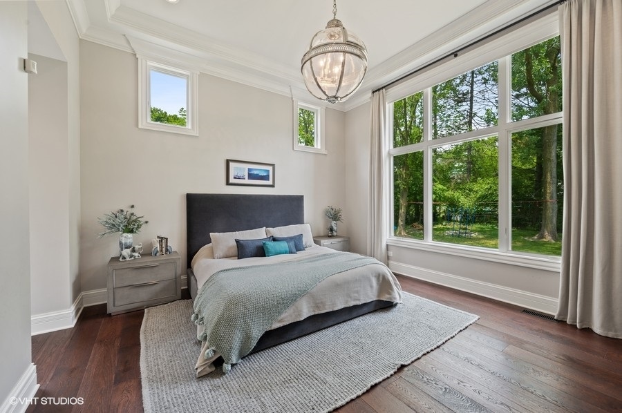 2073 Winnetka Road Northfield, IL 60093 - Photo 11 of 35