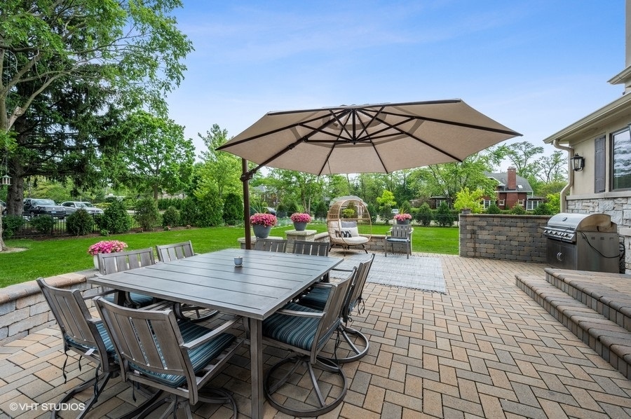 2073 Winnetka Road Northfield, IL 60093 - Photo 27 of 35