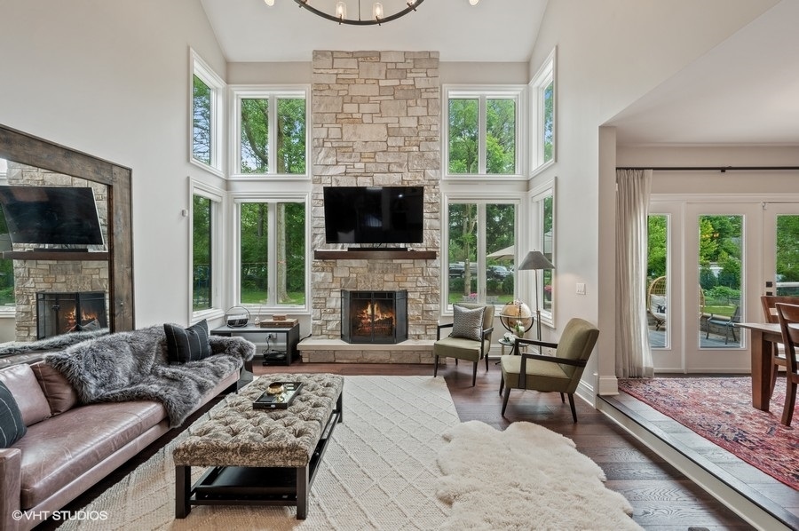 2073 Winnetka Road Northfield, IL 60093 - Photo 4 of 35