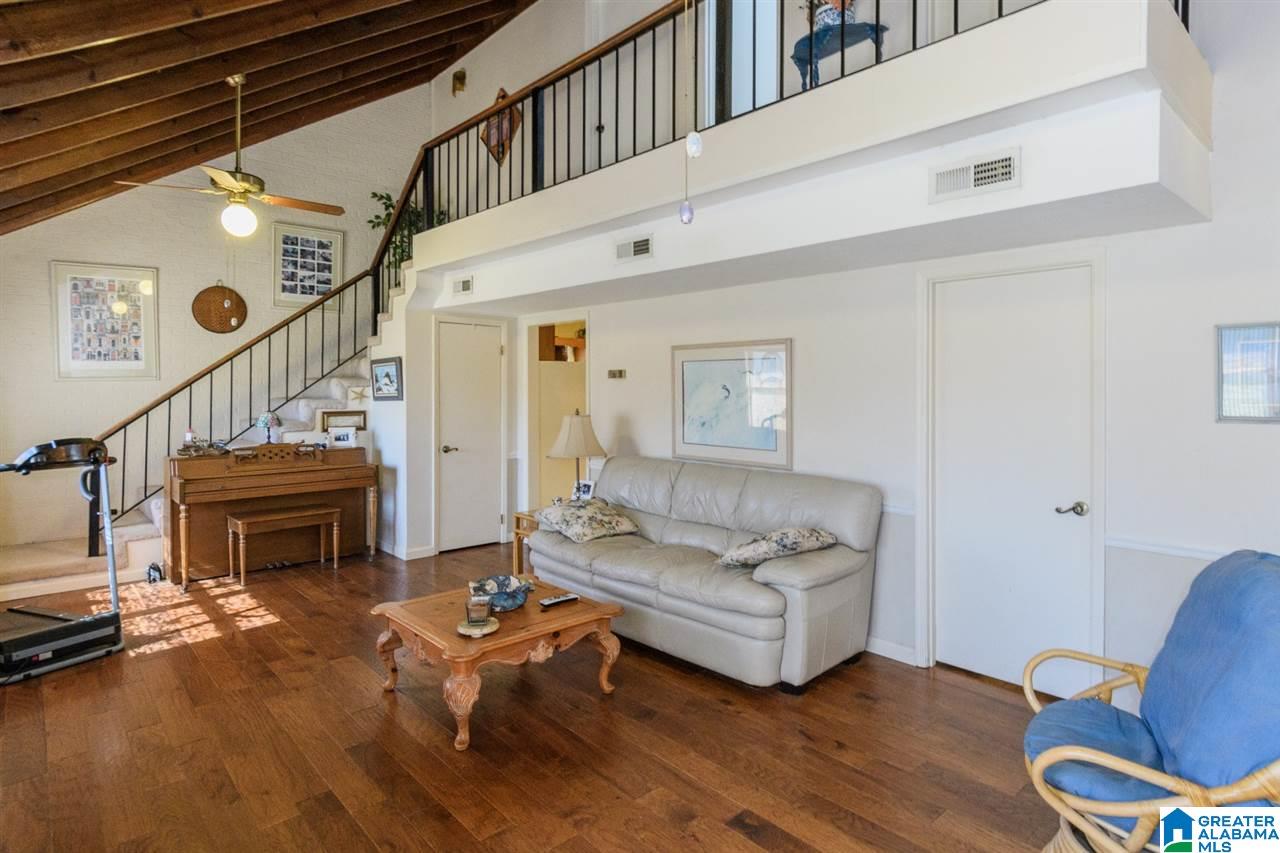 621 Cove Point Drive Riverside, AL 35135 - Photo 6 of 50