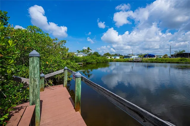 a picture of city view