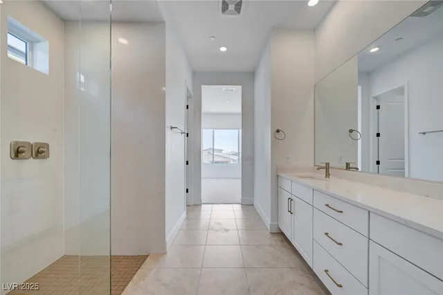 $5,890 | 4992 Ascent Point, Las Vegas, NV 89135