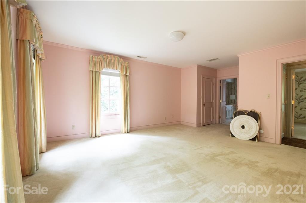 4903 Hardison Road Charlotte, NC 28226 - Photo 18 of 48 Gallery Image 18