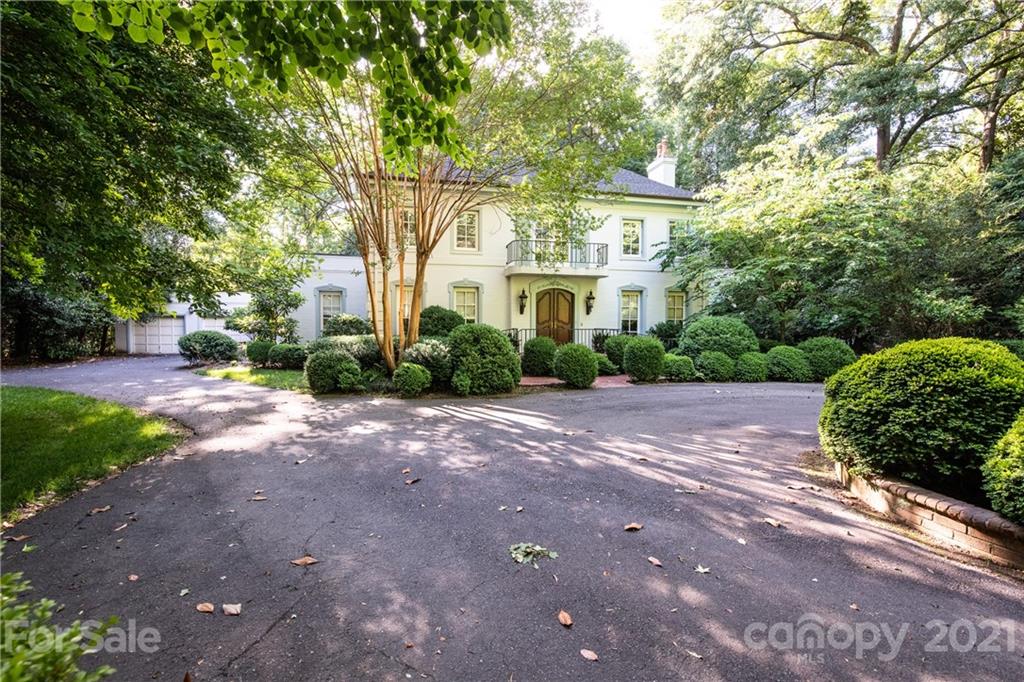 4903 Hardison Road Charlotte, NC 28226 - Photo 3 of 48 Gallery Image 3