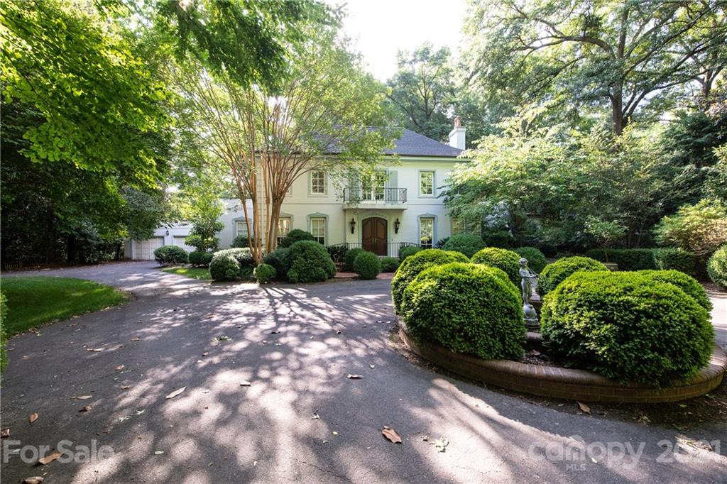 4903 Hardison Road Charlotte, NC 28226 - Photo 8 of 48 Gallery Image 8