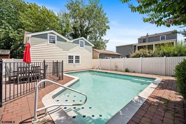 $1,399,000 | 20 Heald Road, Brigantine, NJ 08203