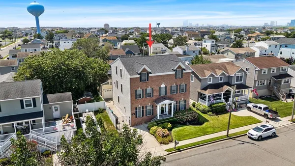 $1,350,000 | 20 Heald Road, Brigantine, NJ 08203