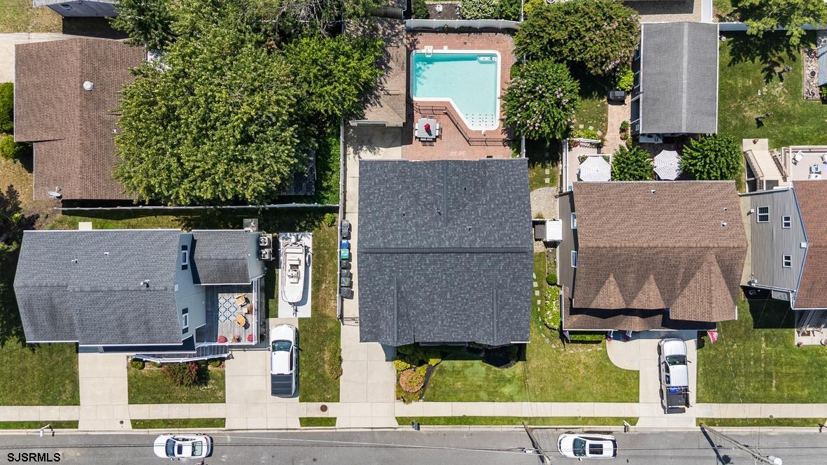 20 Heald Road Brigantine, NJ 08203 - Photo 61 of 66 an aerial view of multiple houses