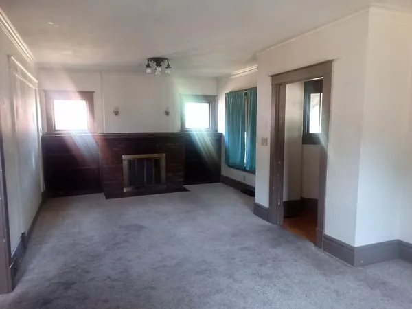 $240,000 | 1112 South Barstow Street, Eau Claire, WI 54701