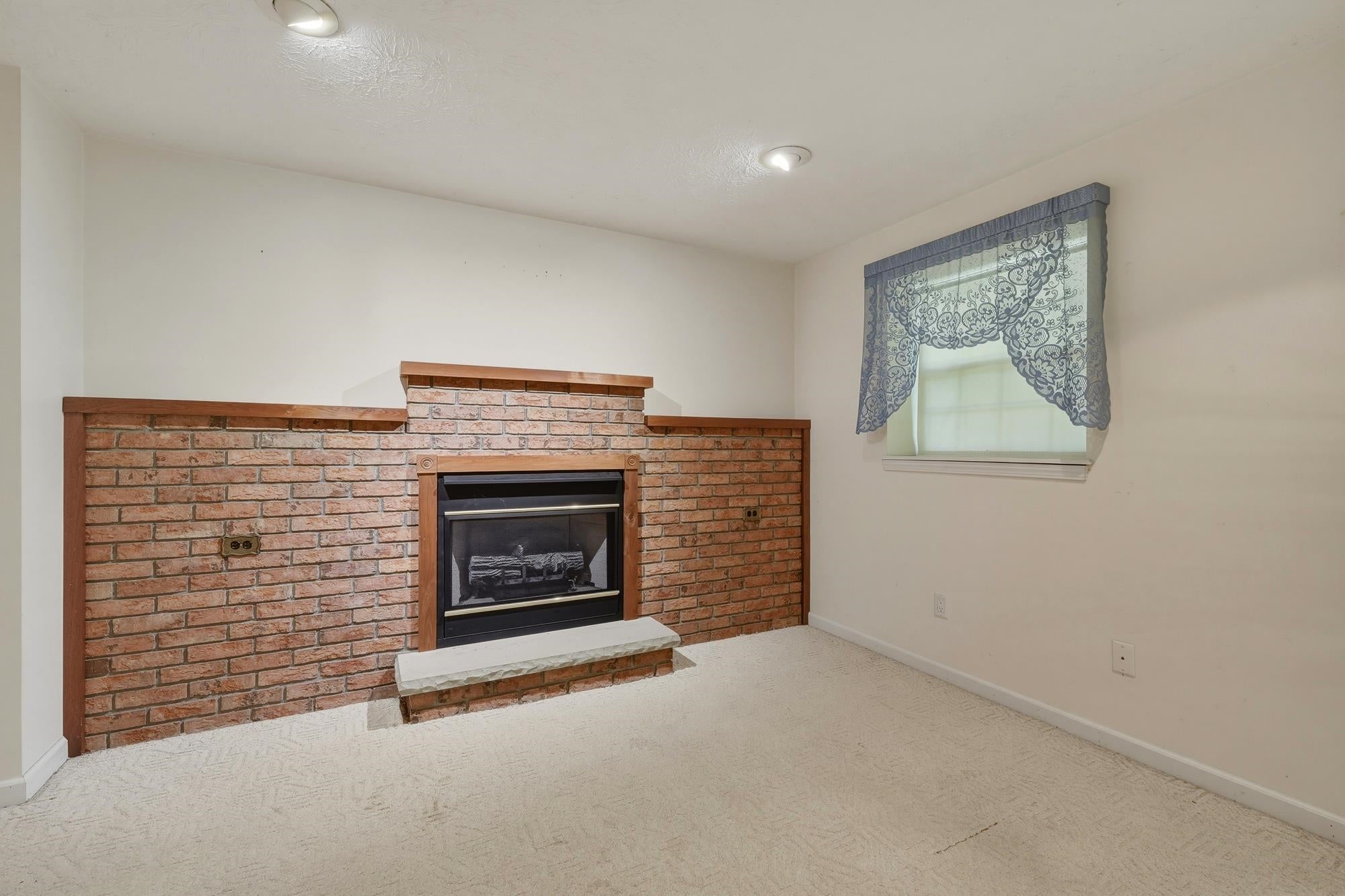 52 Timberlane Road Milton, WV 25541 - Photo 24 of 32 Gallery Image 24