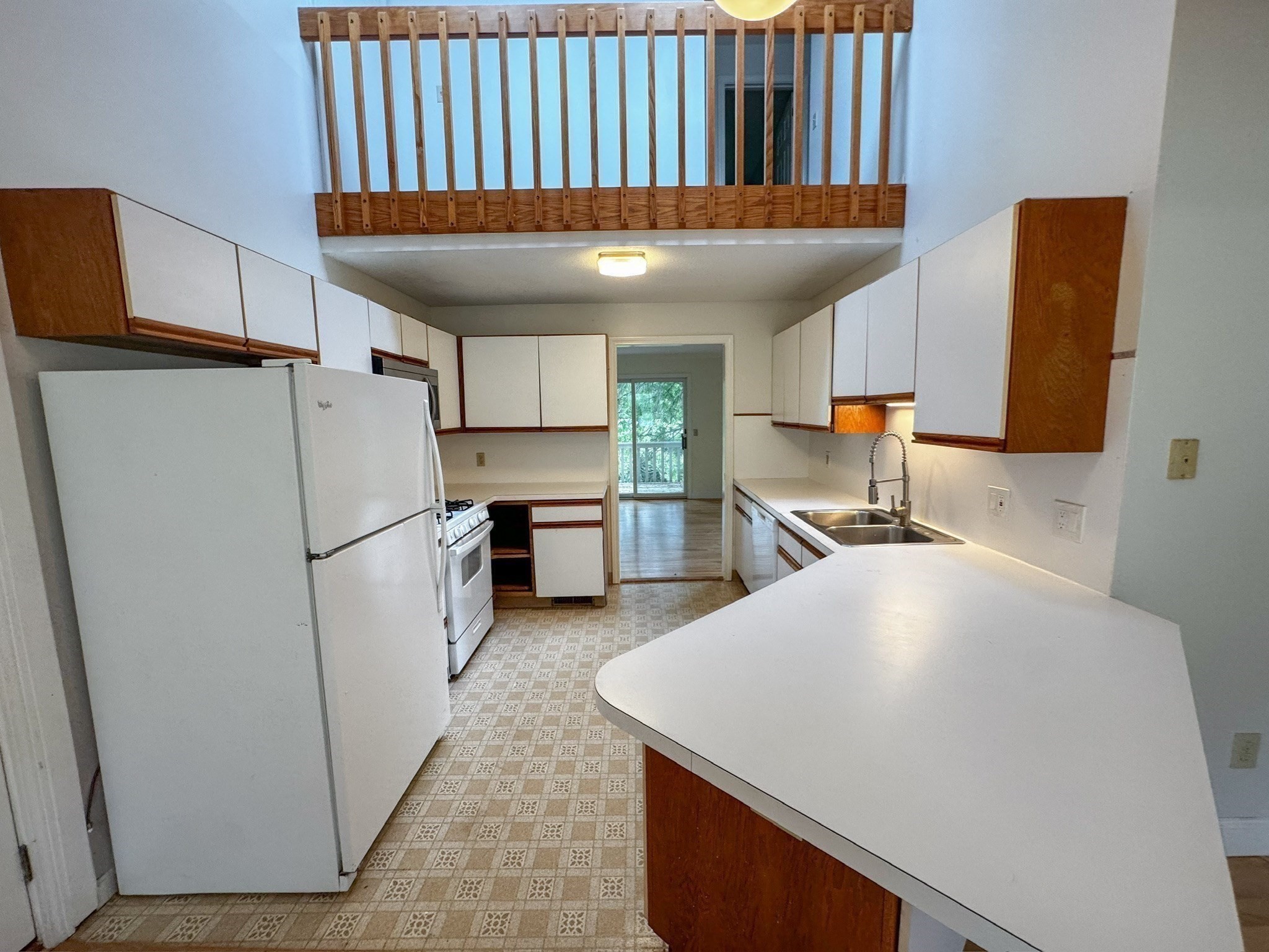 105-107 North Valley Road Pelham, MA 01002 - Photo 9 of 42 Gallery Image 9