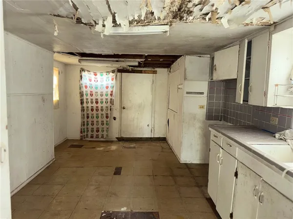 $59,000 | 529 West Nelson Avenue, Aransas Pass, TX 78336