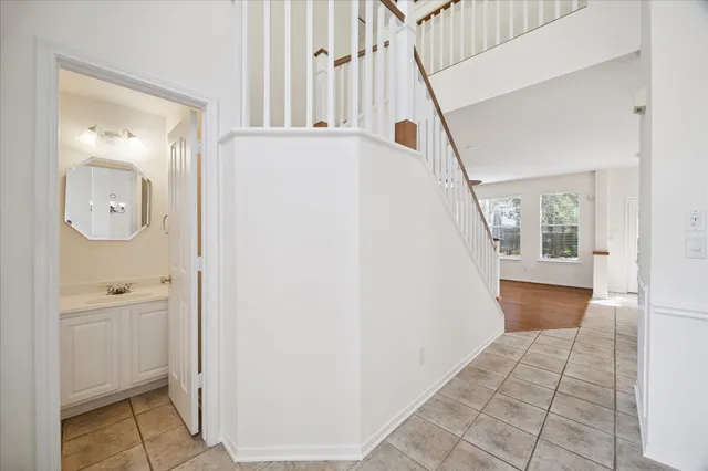 $610,000 | 15 Redland Place, Spring, TX 77382