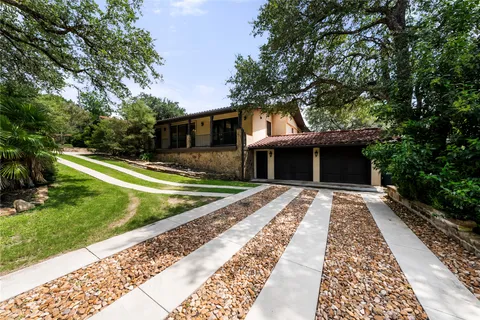 $2,950,000 | 411 Skyline Drive, West Lake Hills, TX 78746