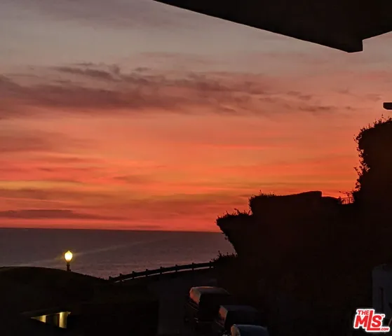 $1,300,000 | 17845 Porto Marina Way, Pacific Palisades, CA 90272