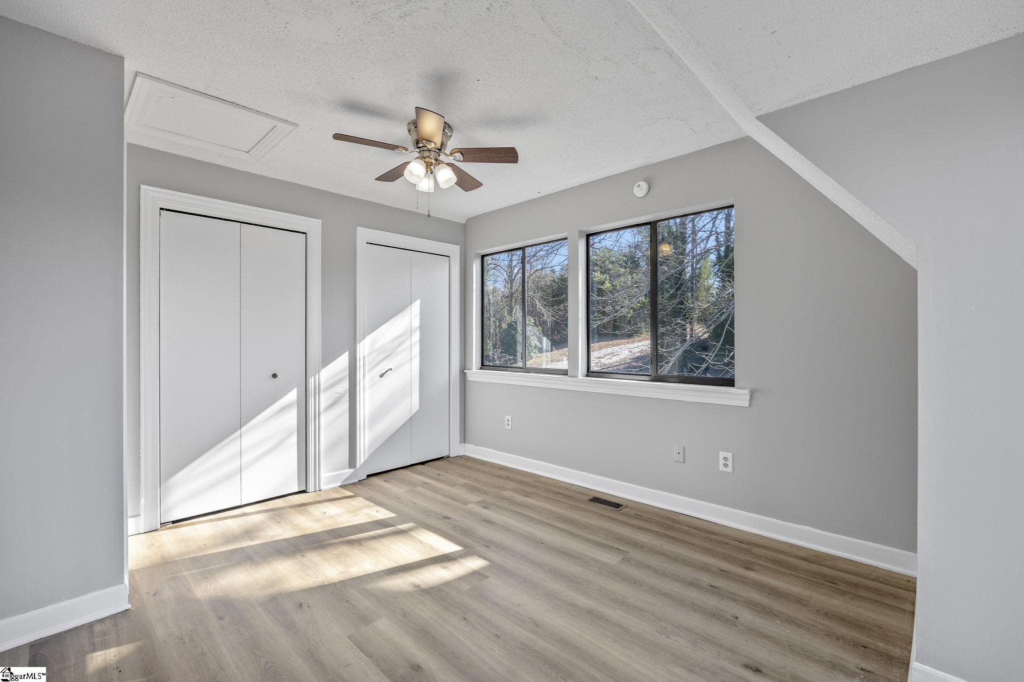 206 Bluff Road Greenwood, SC 29649 - Photo 11 of 38