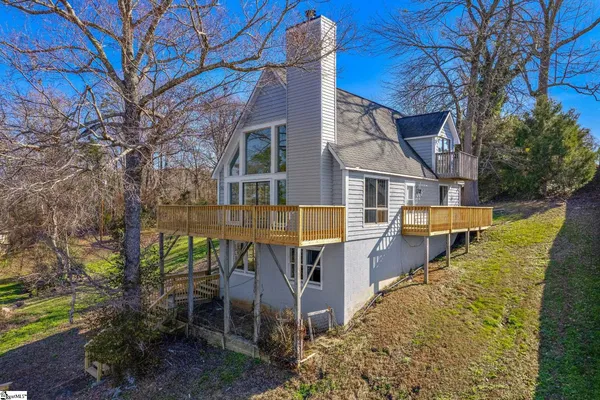 $330,000 | 206 Bluff Road, Greenwood, SC 29649