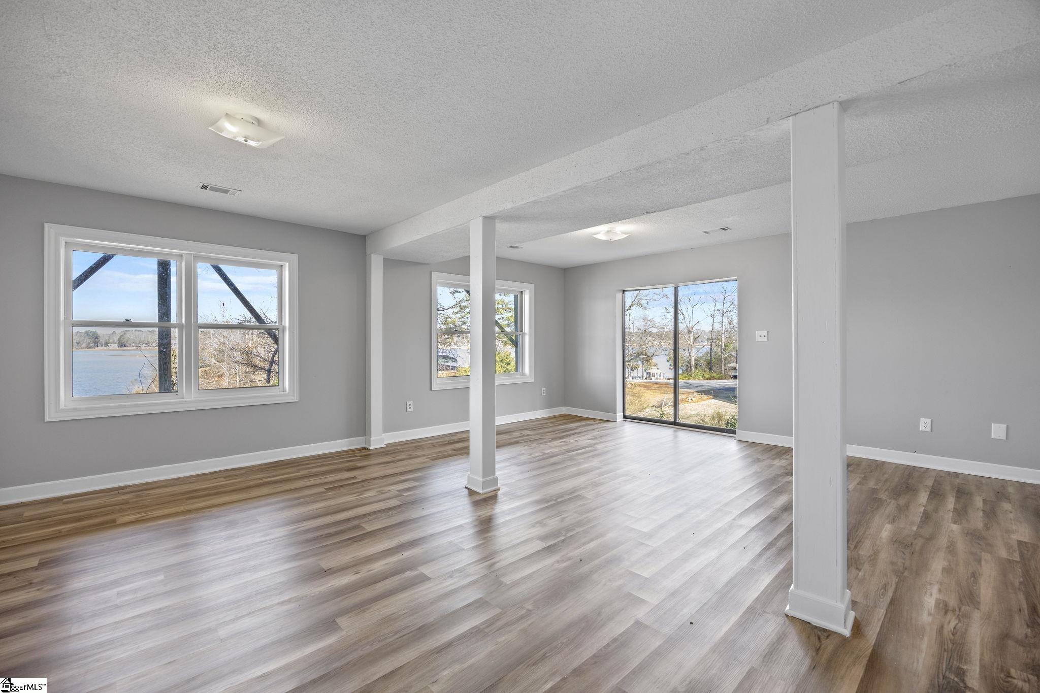 206 Bluff Road Greenwood, SC 29649 - Photo 28 of 38