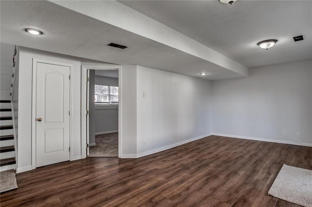 1104 Timberline Drive Cameron, MO 64429 - Photo 16 of 25