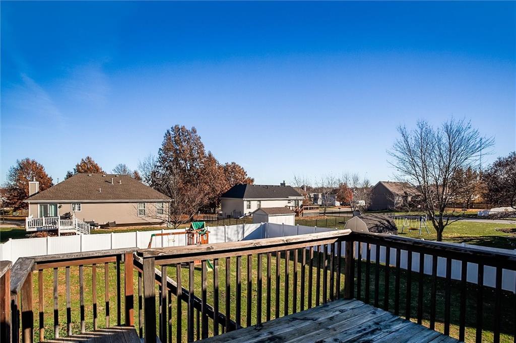 1104 Timberline Drive Cameron, MO 64429 - Photo 21 of 25