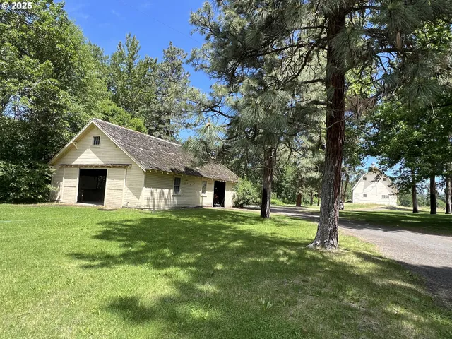 $2,850,000 | 5450 Mill Creek Road, The Dalles, OR 97058