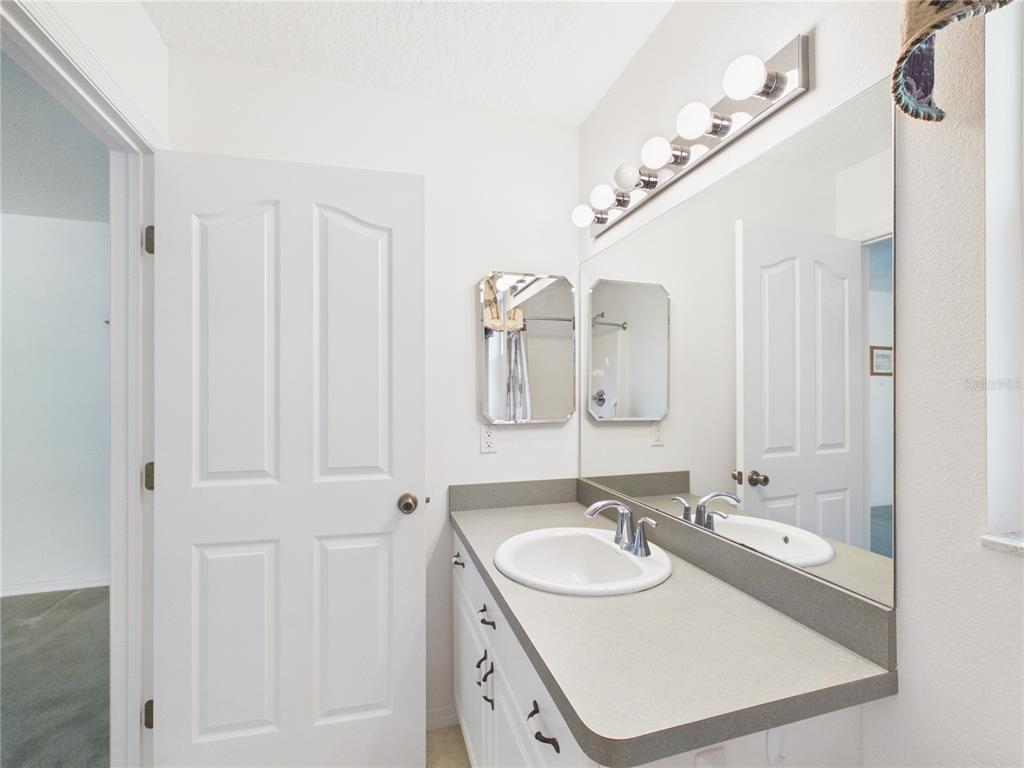 11236 North Rain Point Inglis, FL 34449 - Photo 6 of 67