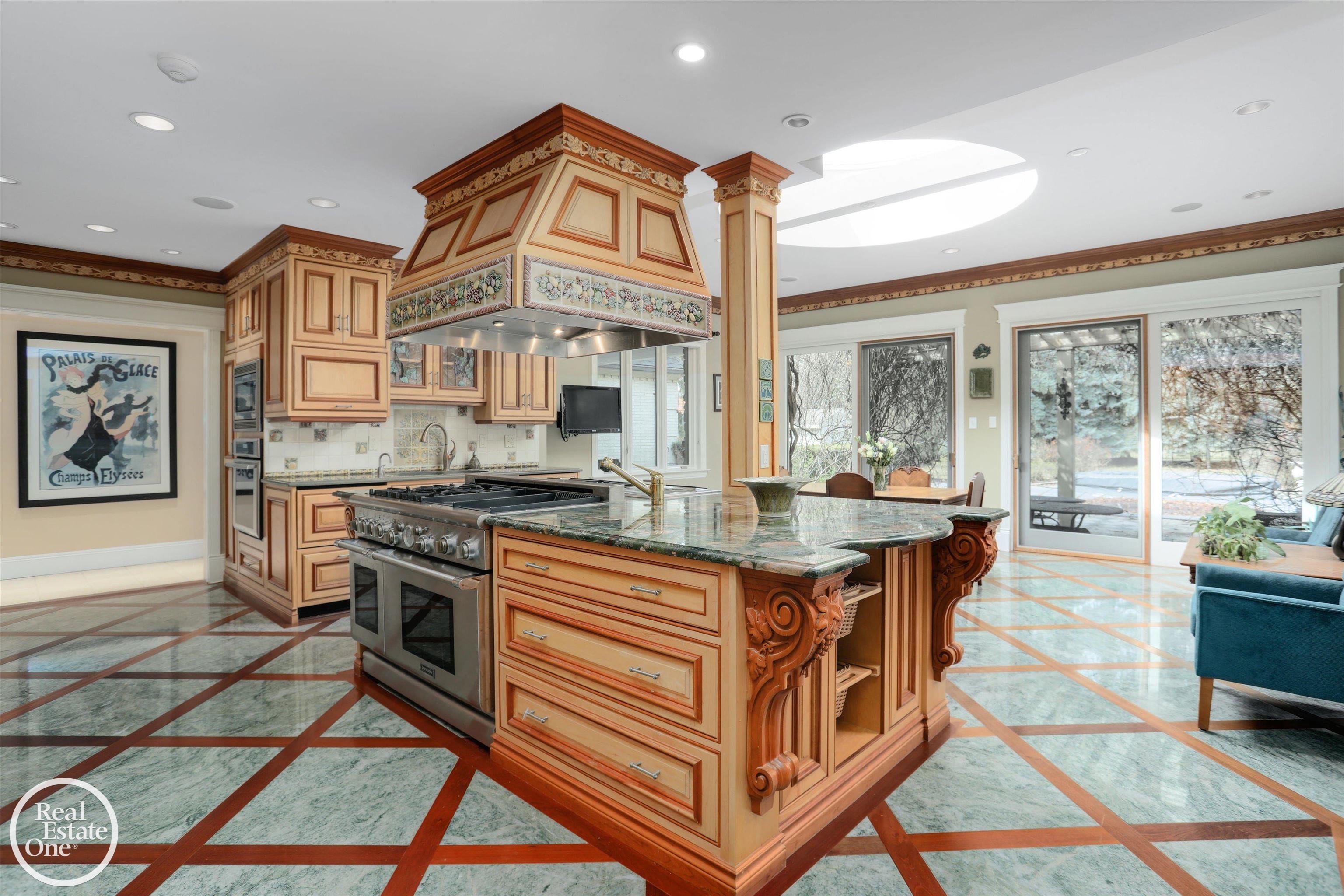 583 Lake Shore Road Grosse Pointe Shores, MI 48236 - Photo 26 of 92