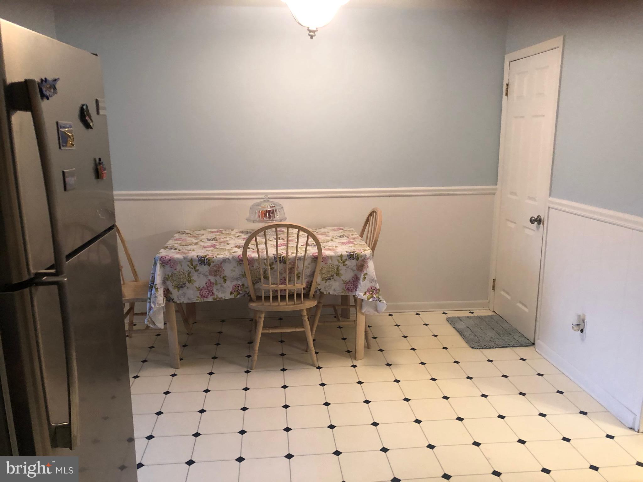 4944 State Road Drexel Hill, PA 19026 - Photo 12 of 33 Eat In Kitchen