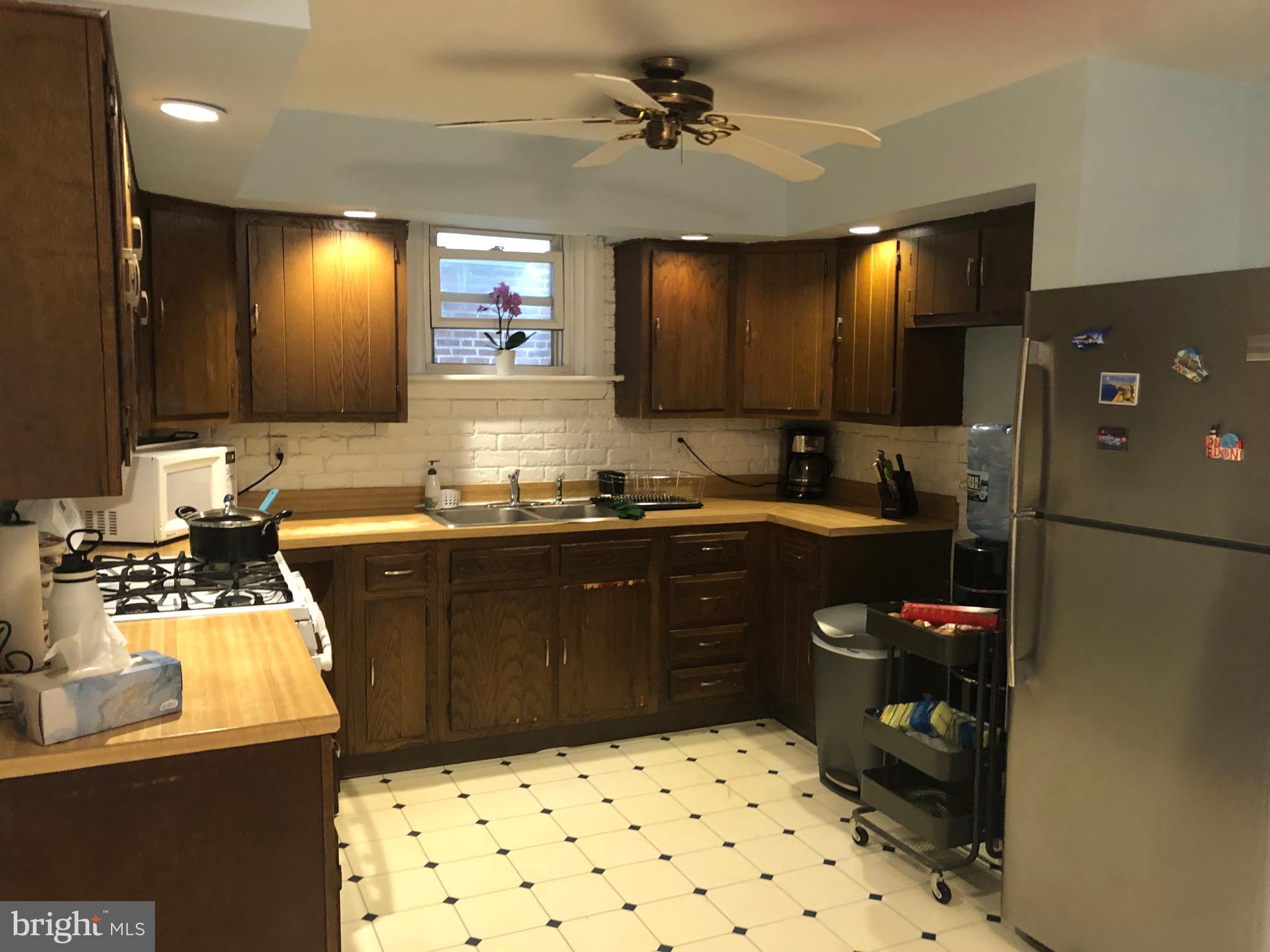 4944 State Road Drexel Hill, PA 19026 - Photo 13 of 33 Kitchen