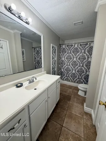 $1,100 | 5018 Arthur Street, Moss Point, MS 39563