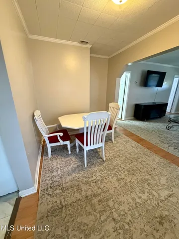 $1,300 | 5018 Arthur Street, Moss Point, MS 39563