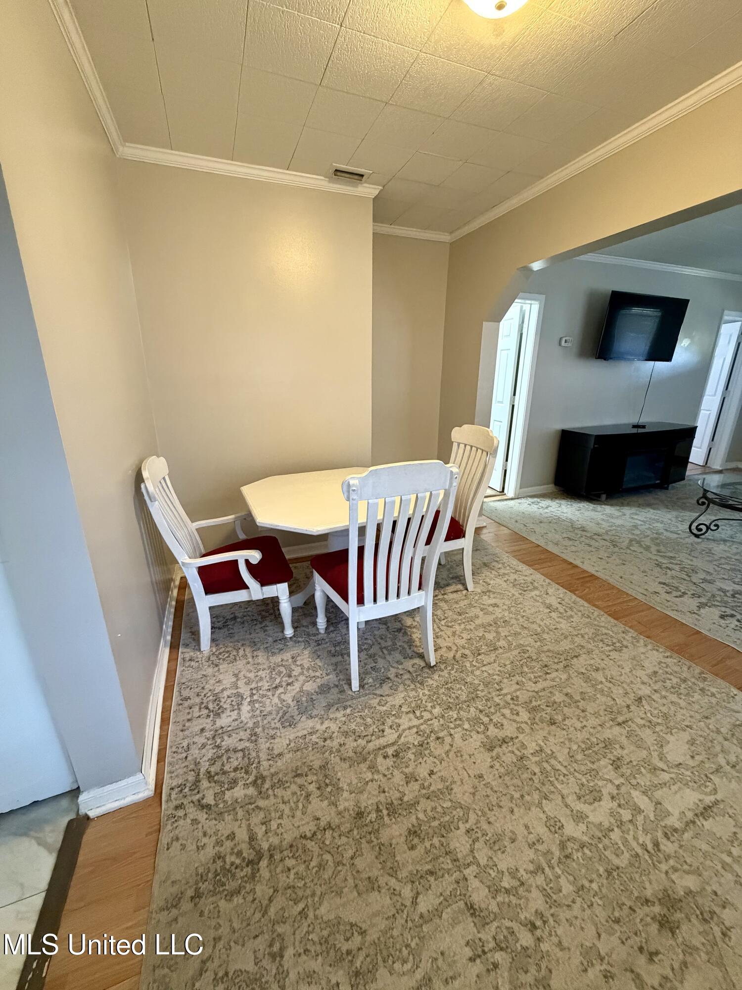 5018 Arthur Street Moss Point, MS 39563 - Photo 13 of 27 IMG_4997