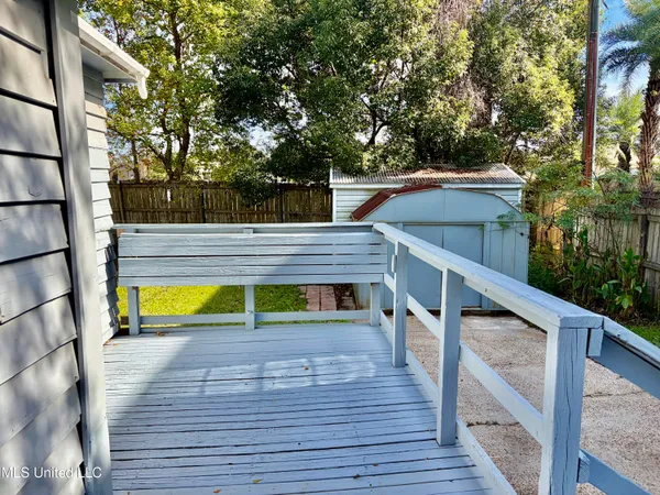 $1,100 | 5018 Arthur Street, Moss Point, MS 39563